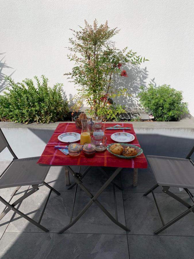 Maison M, Chambre Privee Acces Jardin Piscine Et Jacuzzi Pres De La Rochelle Λα Ροσέλ Εξωτερικό φωτογραφία